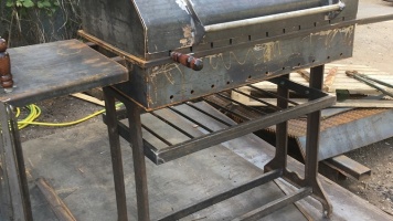 Мангал из стали для дома и дачи