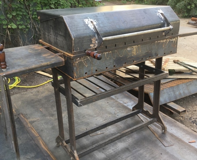 Мангал из стали для дома и дачи
